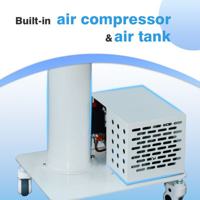 Unité dentaire à commutateur de pied de 540 W avec aspiration à compresseur d'air, seringues à trois voies, écailleuse à main